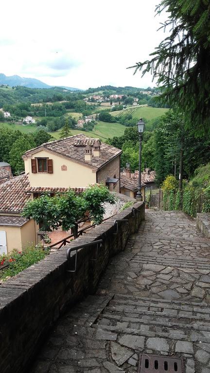 Borgo Delle Fate Hotel Amandola Luaran gambar